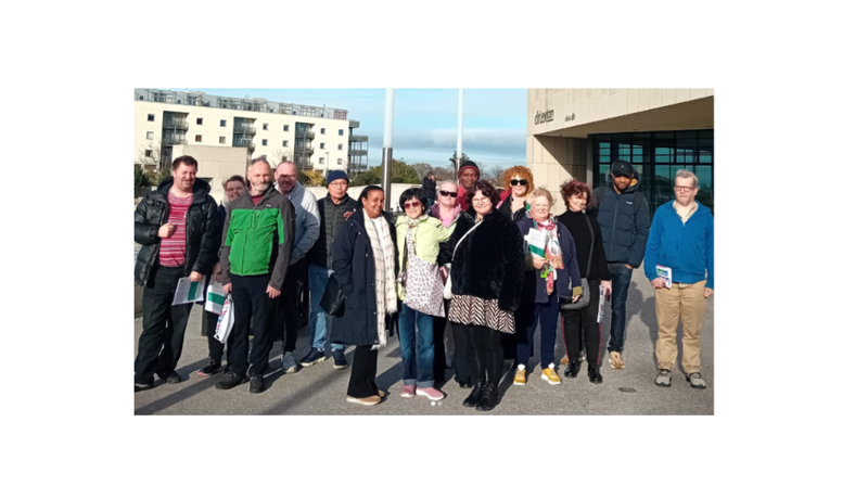 Learners at Dun Laoghaire Lexicon Library.